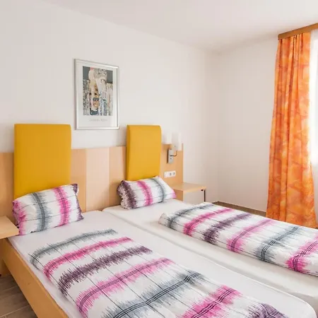 Hotel Bed & Breakfast Eckwirt